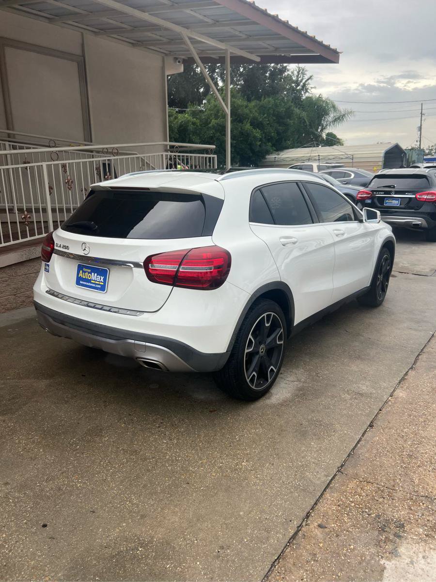 Used 2018 Mercedes-Benz GLA 250 image 3