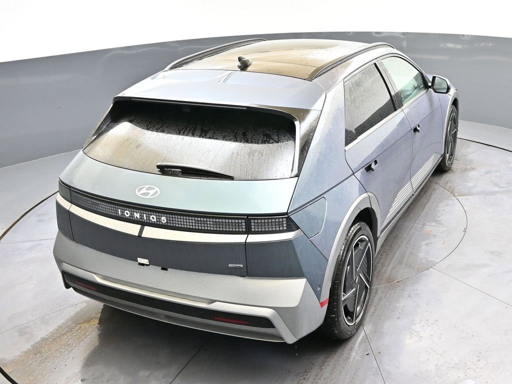 Used 2025 Hyundai Ioniq 5 Limited image 40