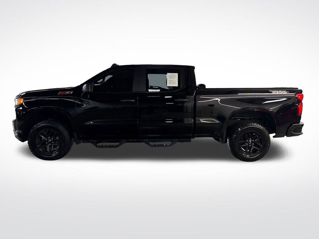 Used 2021 Chevrolet Silverado 1500 Custom Trail Boss AWD/4WD image 2
