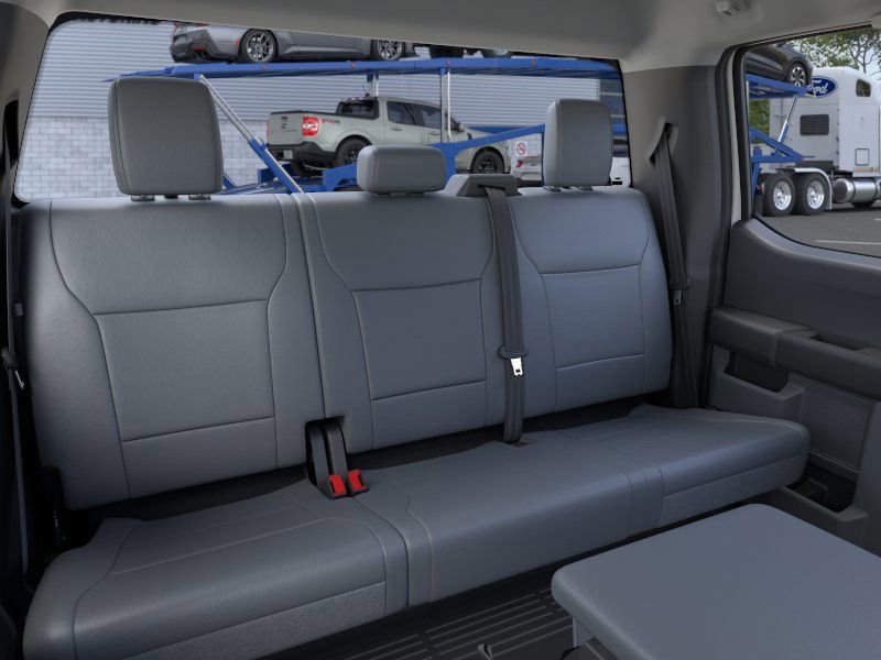 New 2026 Ford F550 4x4 SuperCab Super Duty image 13