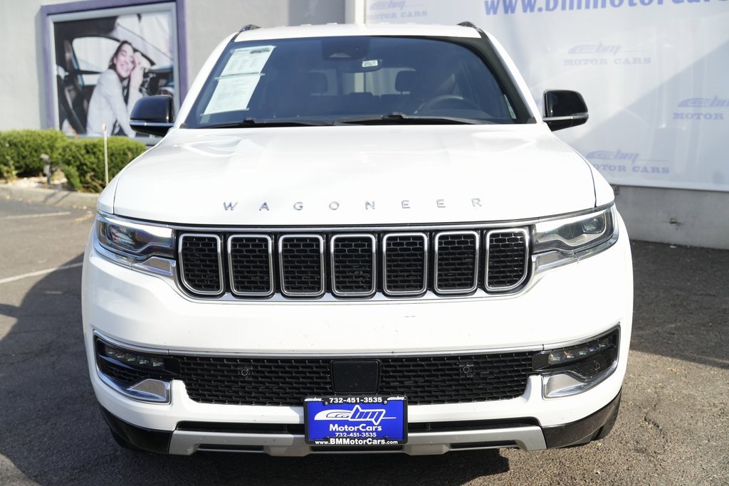 Used 2023 Jeep Wagoneer L Series II image 5