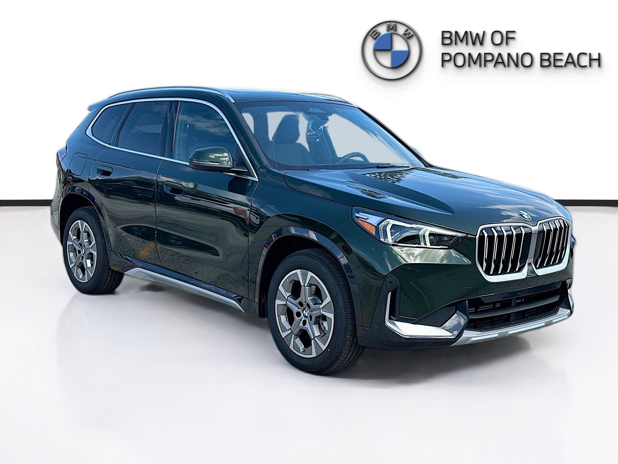 New 2025 BMW X1 xDrive28i w/ Convenience Package