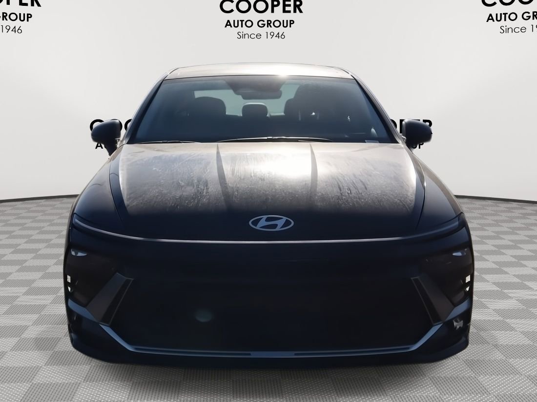 New 2025 Hyundai Sonata Limited image 2