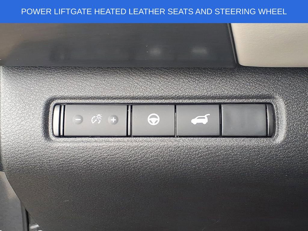 Used 2023 Nissan Pathfinder SL image 24