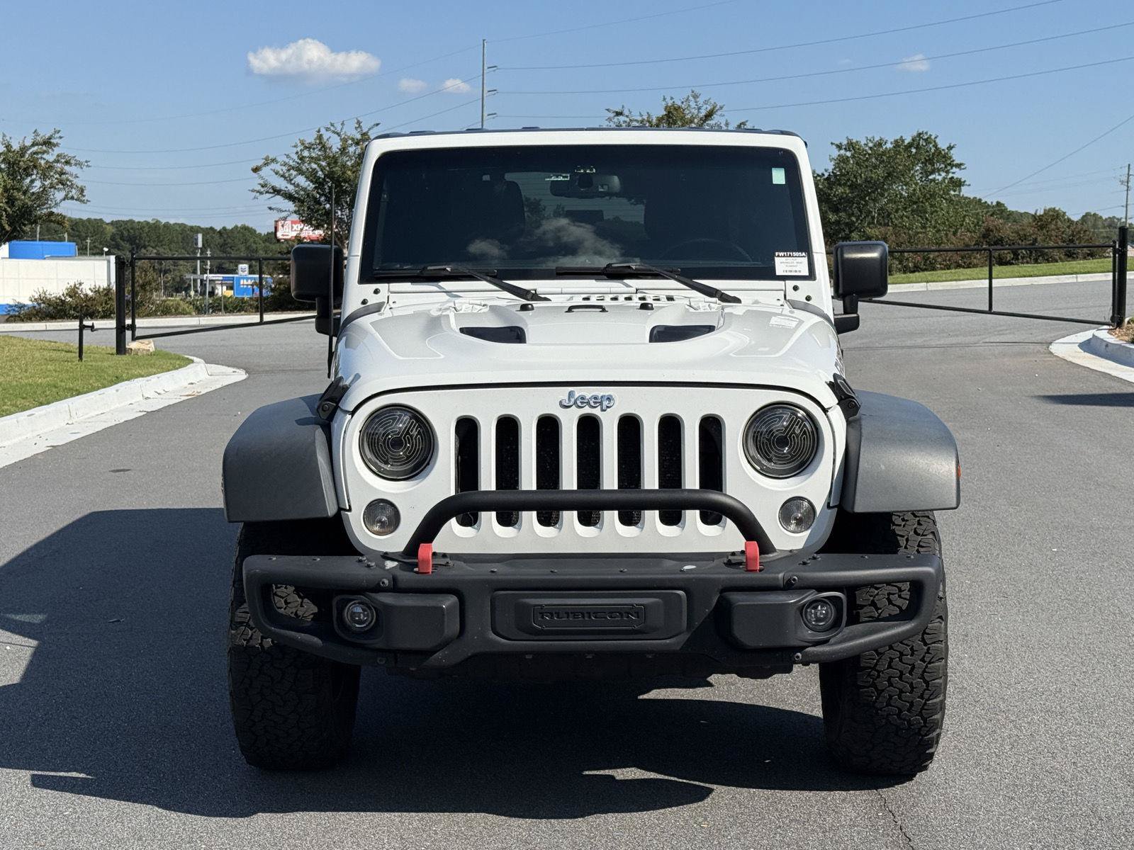 Used 2015 Jeep Wrangler Unlimited Rubicon AWD/4WD image 8