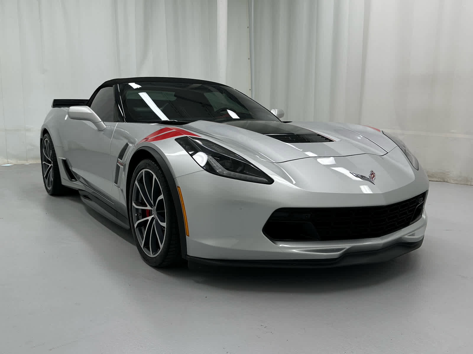 Used 2017 Chevrolet Corvette Grand Sport image 9