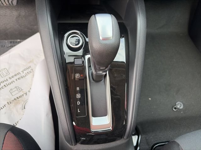 New 2025 Nissan Versa SR w/ Trunk Package FWD image 17