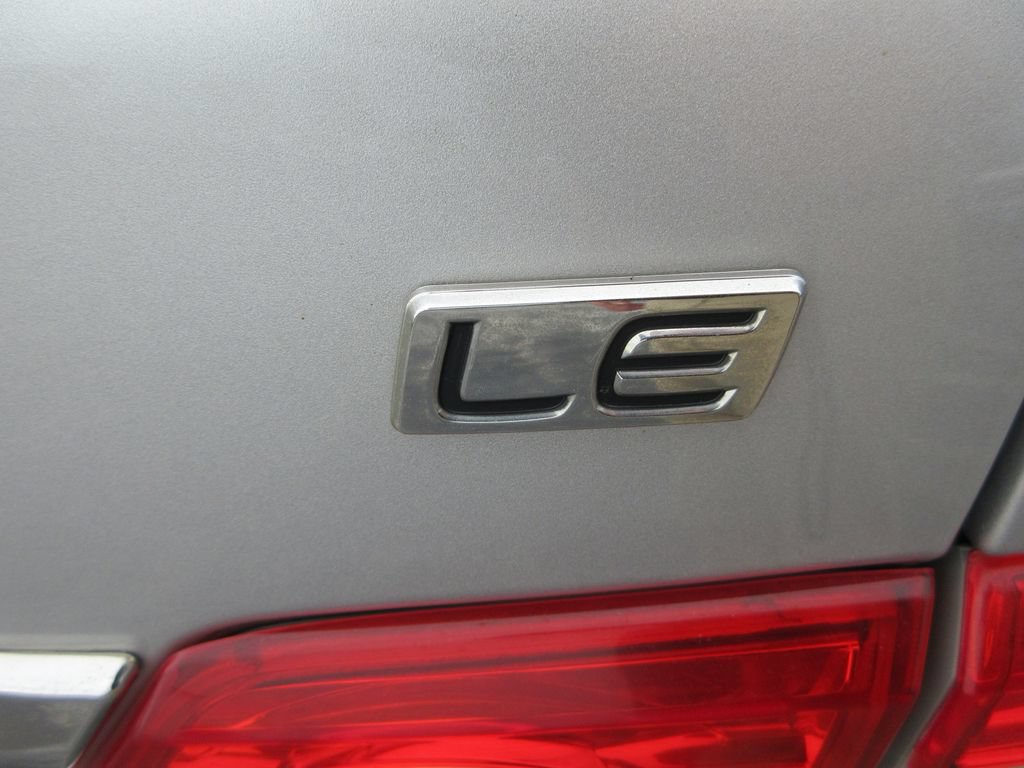 Used 2012 Toyota Corolla LE FWD image 10