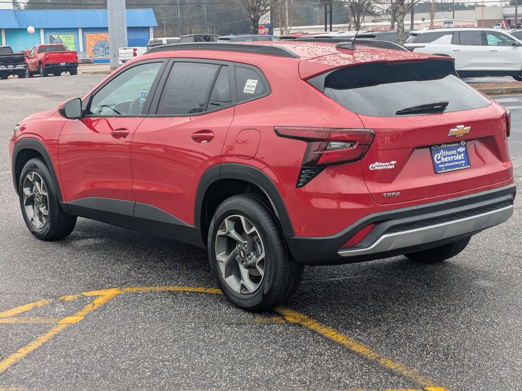 New 2026 Chevrolet Trax LT FWD image 6