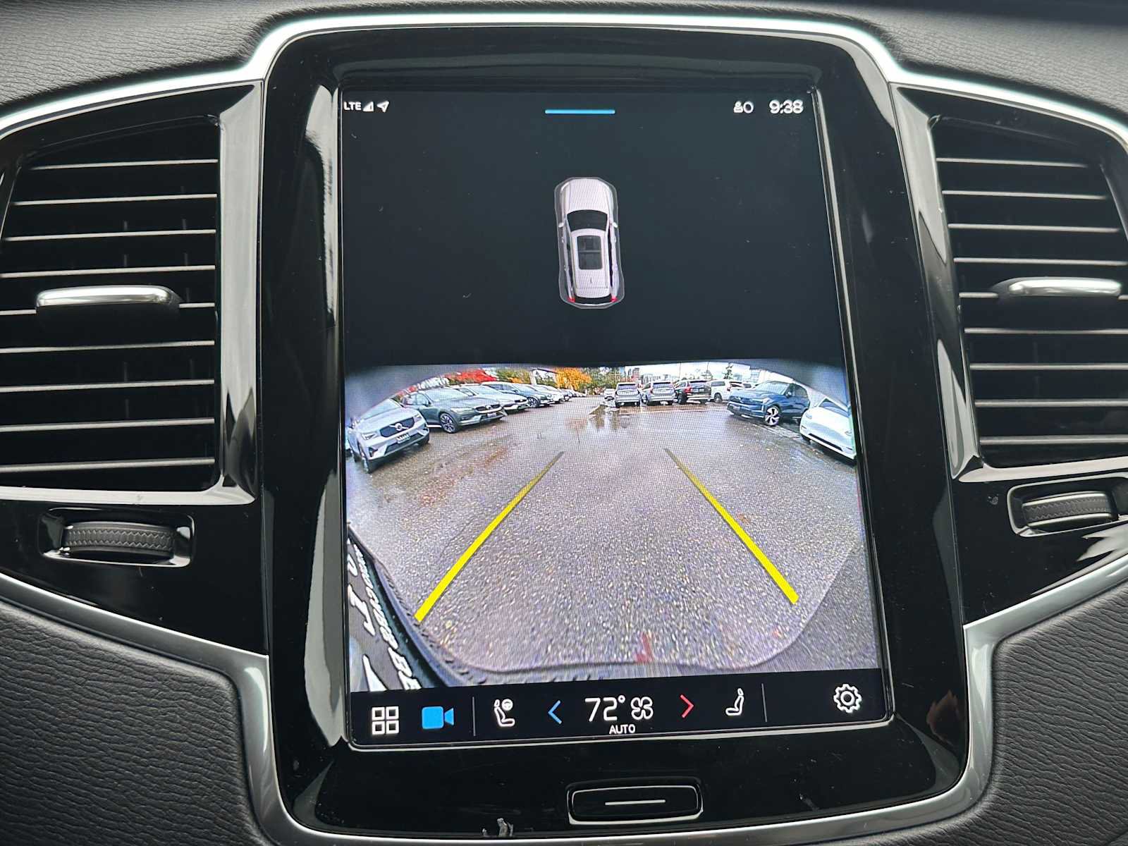 Certified 2023 Volvo XC90 T8 Plus image 35