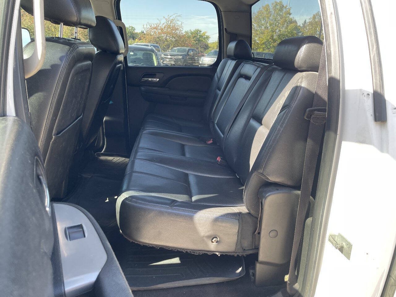Used 2013 Chevrolet Silverado 2500 LTZ w/ LTZ Plus Package AWD/4WD image 30