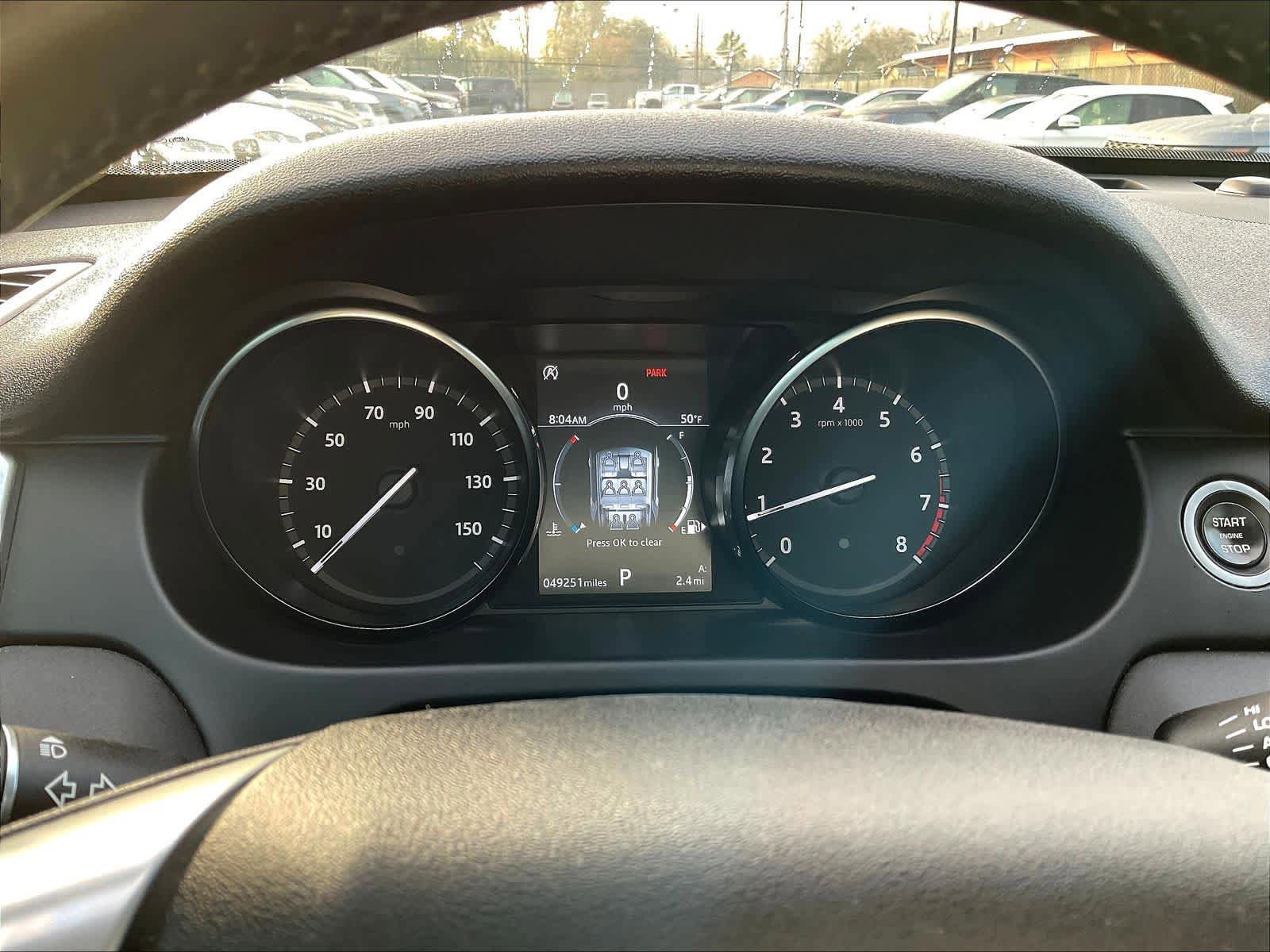 Used 2018 Land Rover Discovery Sport HSE AWD/4WD image 22
