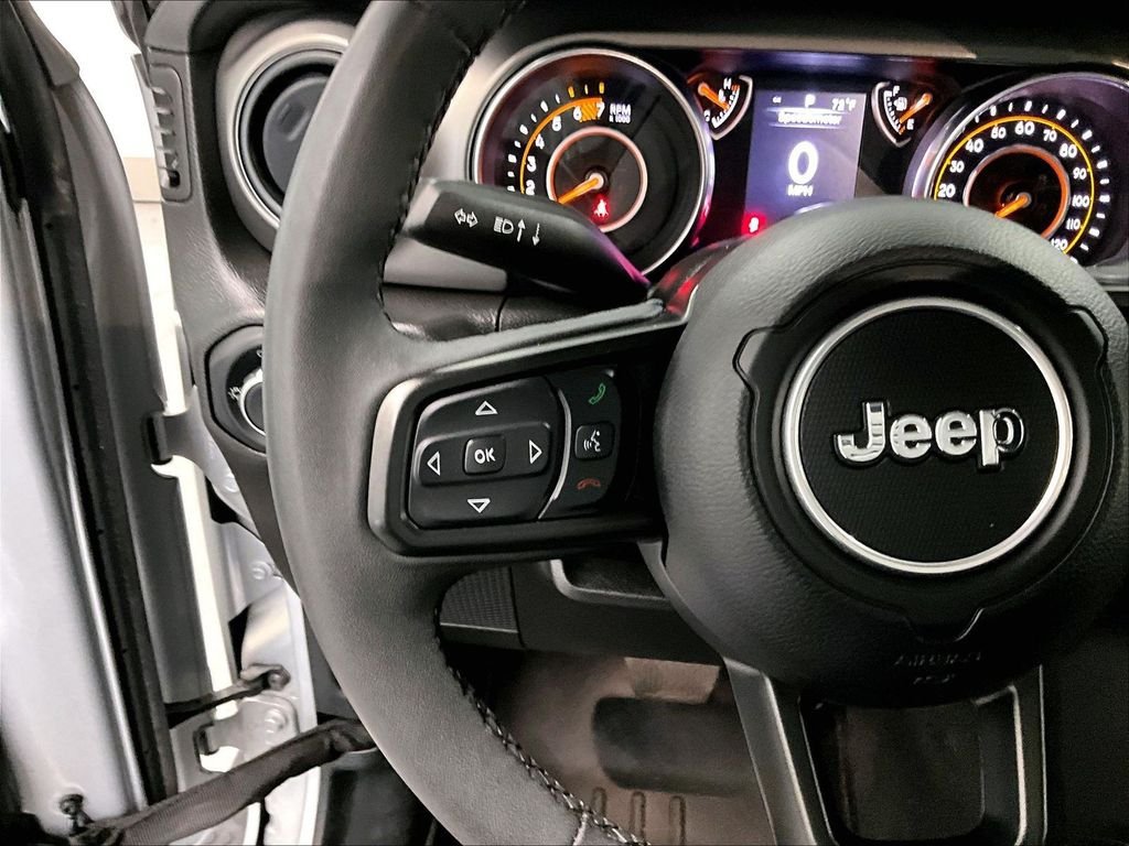 Used 2023 Jeep Wrangler Sport AWD/4WD image 23