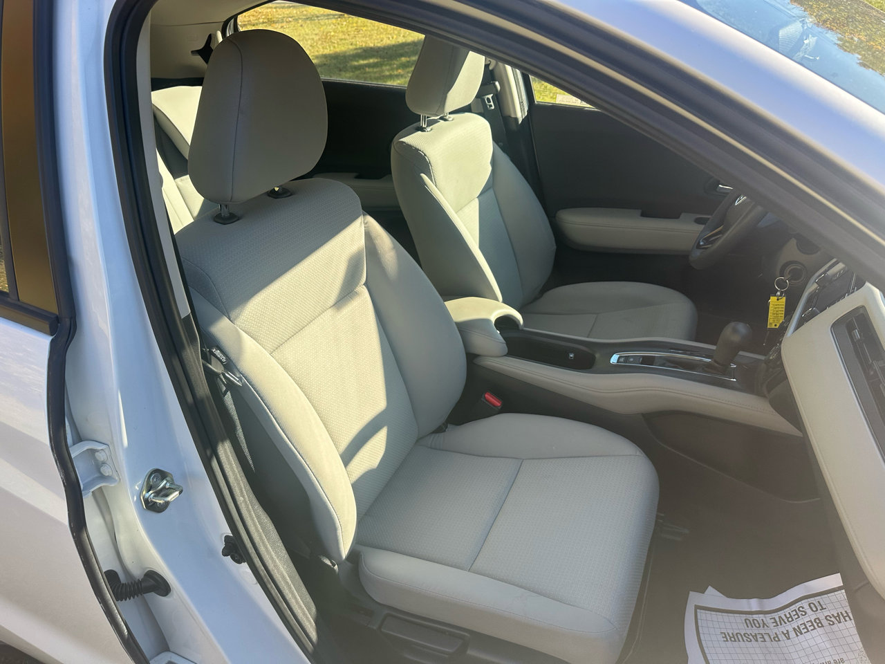 Used 2020 Honda HR-V LX image 15