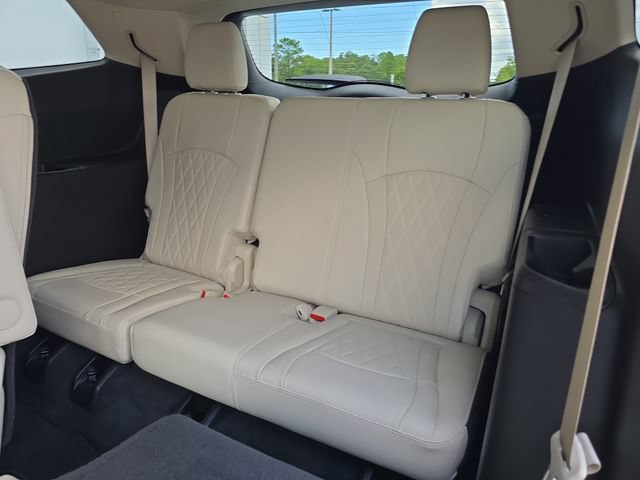 Certified 2023 Buick Enclave Avenir w/ Trailering Package, 5000 lbs. AWD/4WD image 16