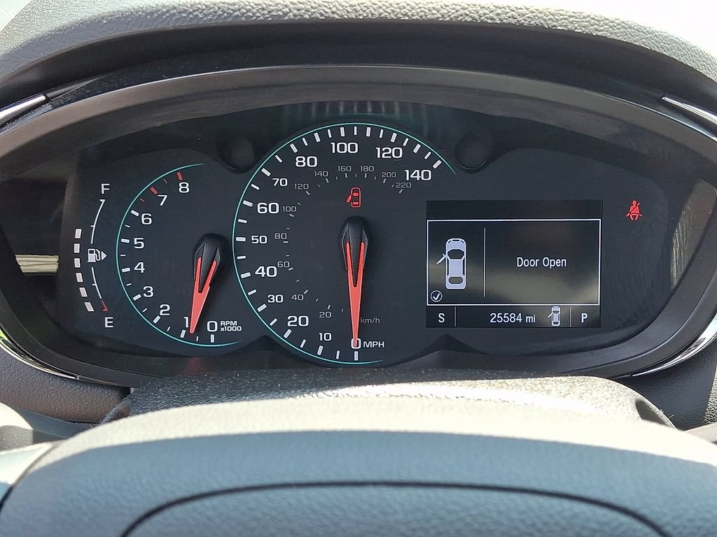 Certified 2020 Chevrolet Trax LT w/ LT Convenience Package AWD/4WD image 18