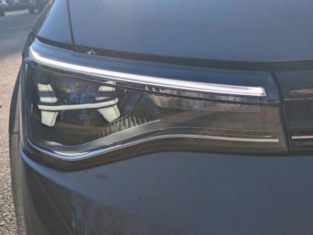 New 2026 Volkswagen Taos S image 10