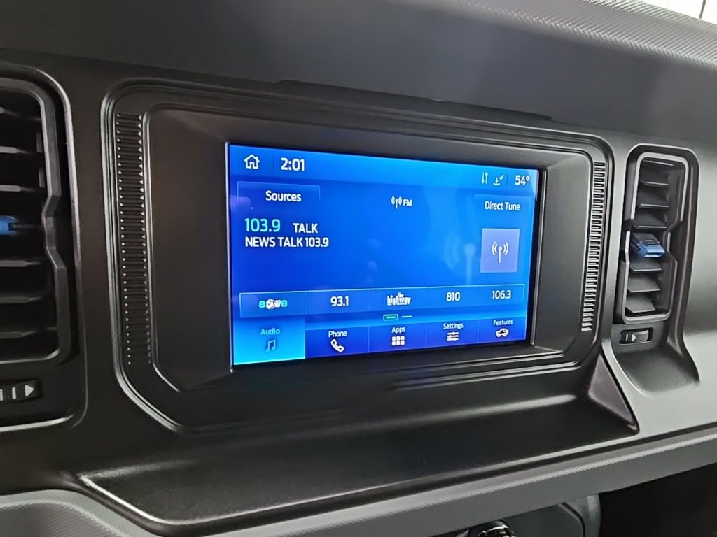 Used 2022 Ford Bronco Black Diamond image 14