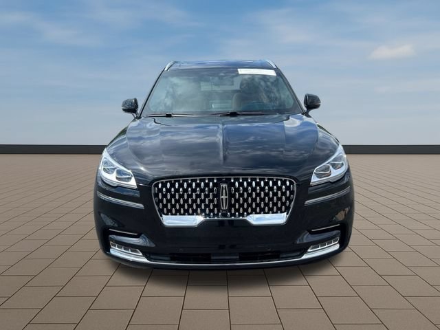 Used 2024 Lincoln Aviator Black Label w/ Dynamic Handling Package AWD/4WD image 10