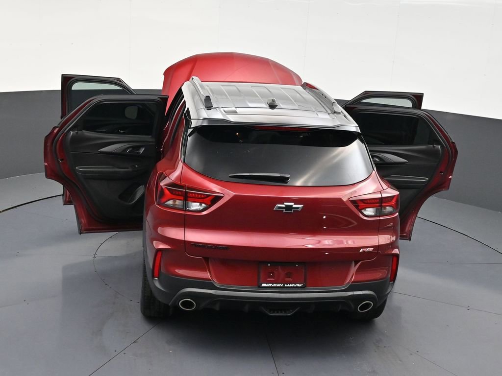 Used 2023 Chevrolet TrailBlazer RS image 32