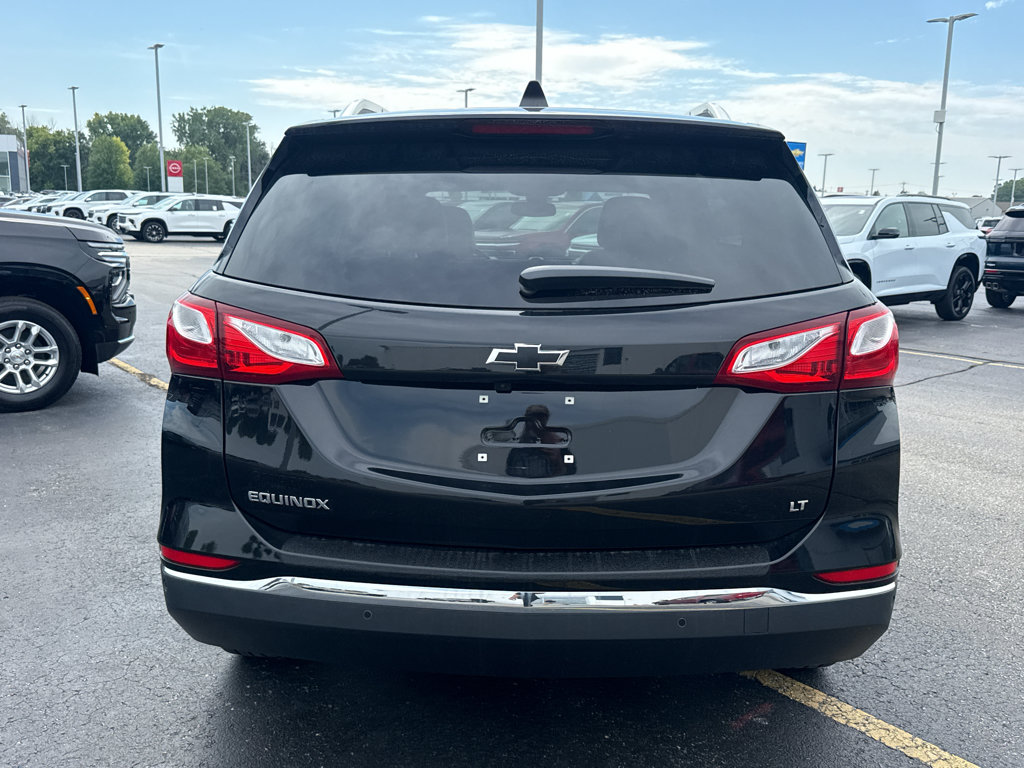 Used 2020 Chevrolet Equinox LT w/ Midnight Edition FWD image 7