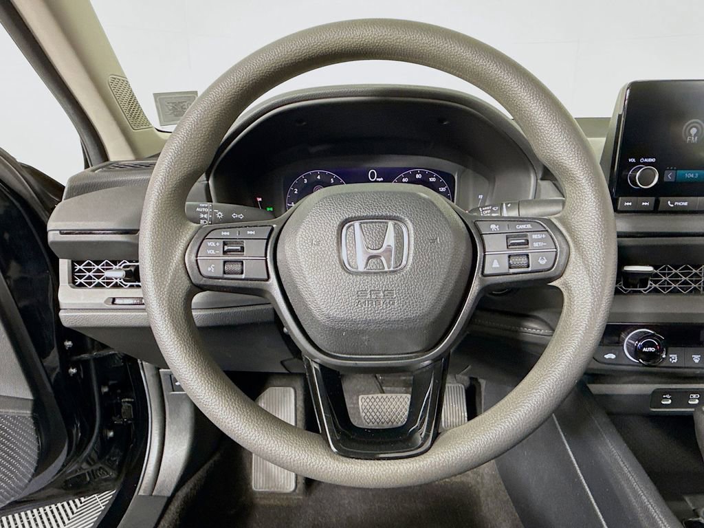 Certified 2023 Honda Accord EX image 13