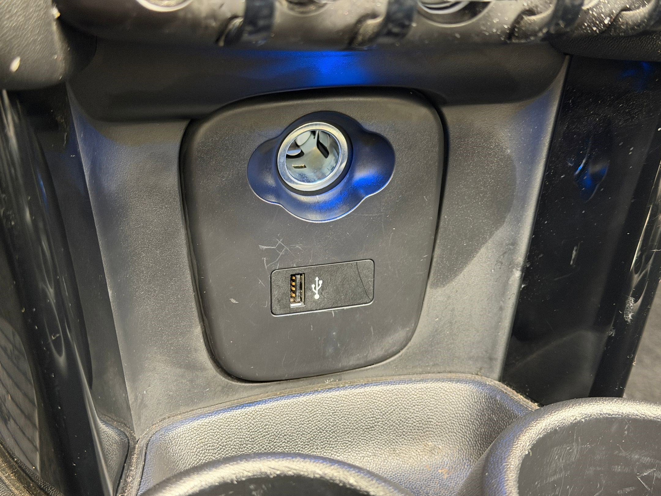 Used 2021 MINI Cooper S image 24