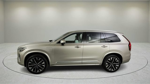New 2026 Volvo XC90 T8 Plus w/ Protection Package Premier AWD/4WD image 7