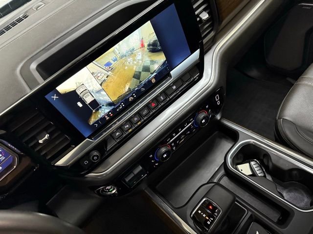 Used 2024 Chevrolet Silverado 1500 High Country w/ High Country Premium Package image 31