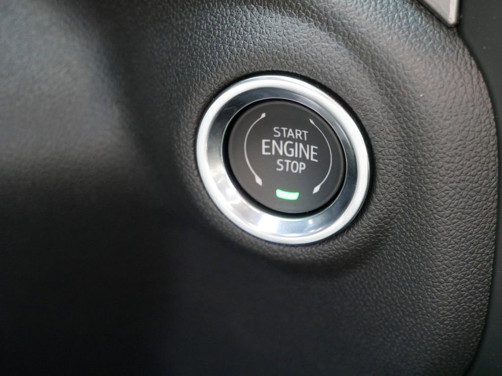 New 2026 GMC Sierra 1500 Pro AWD/4WD image 17