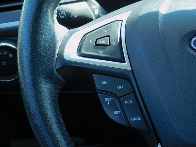 Used 2023 Ford Edge SEL image 18