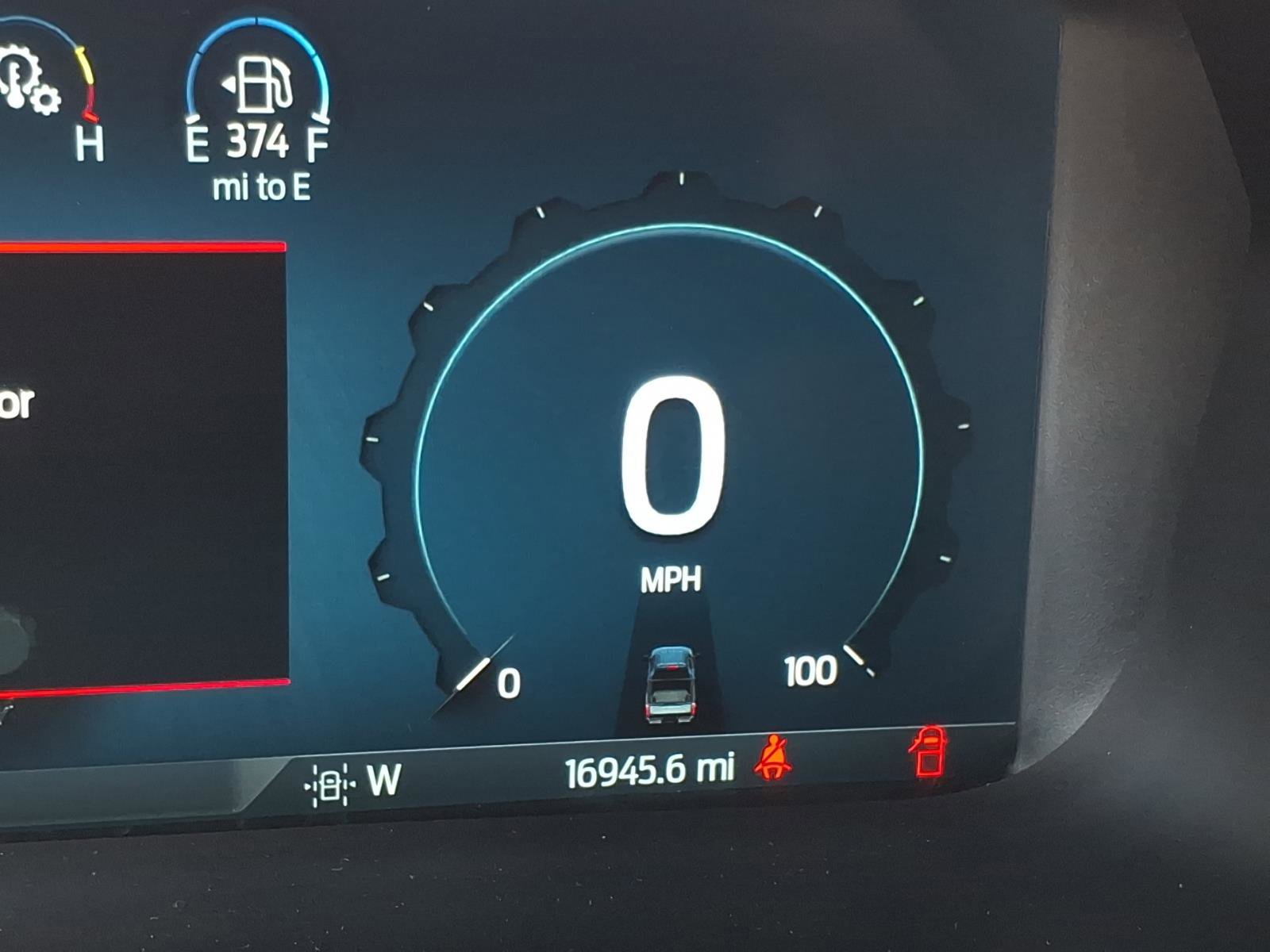 Used 2024 Ford F250 Lariat w/ Tremor Off-Road Package image 25