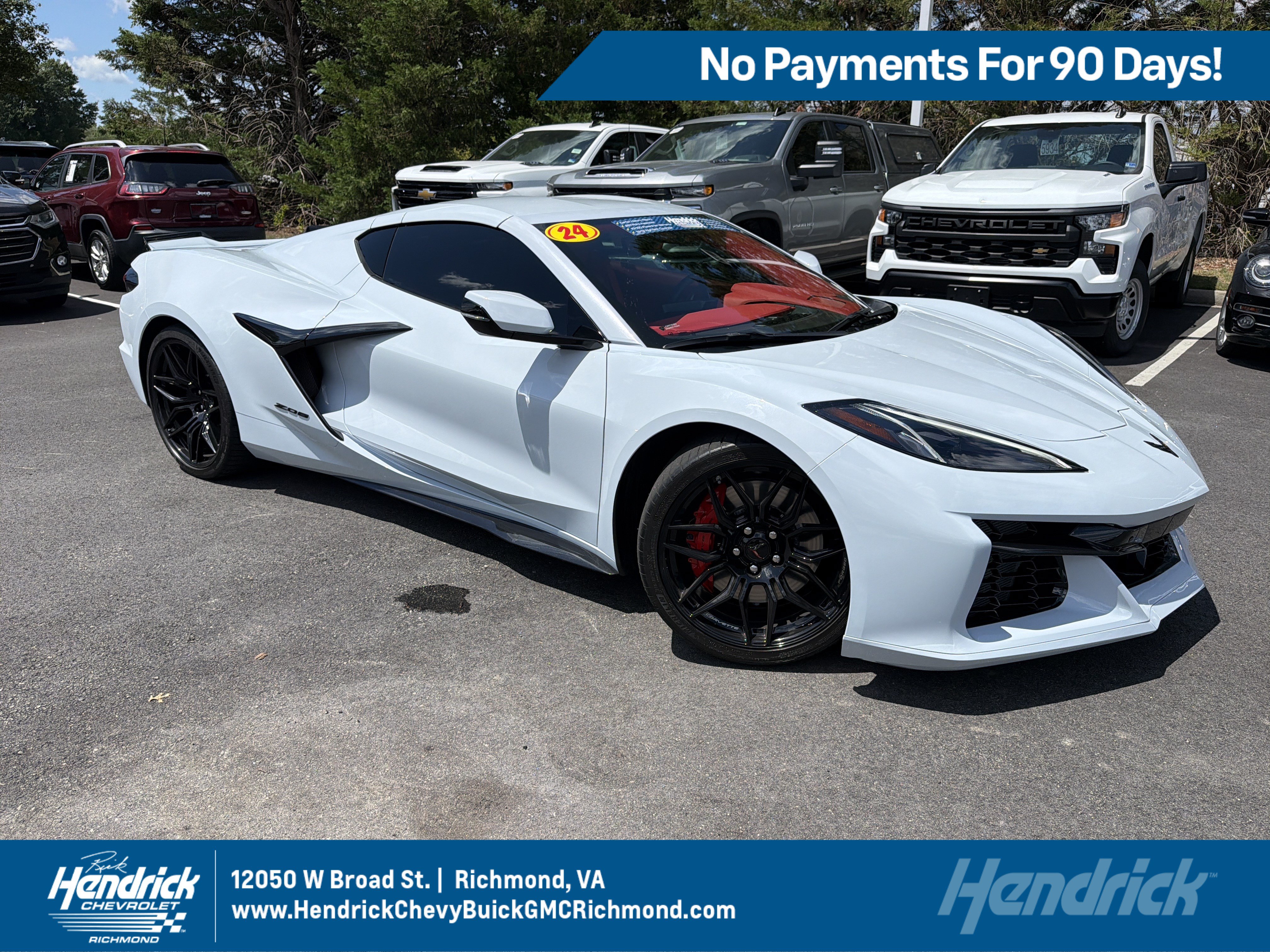Used 2024 Chevrolet Corvette Z06 RWD image 1
