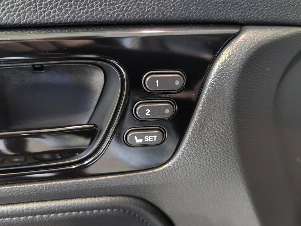 Used 2025 Honda Odyssey Elite image 9