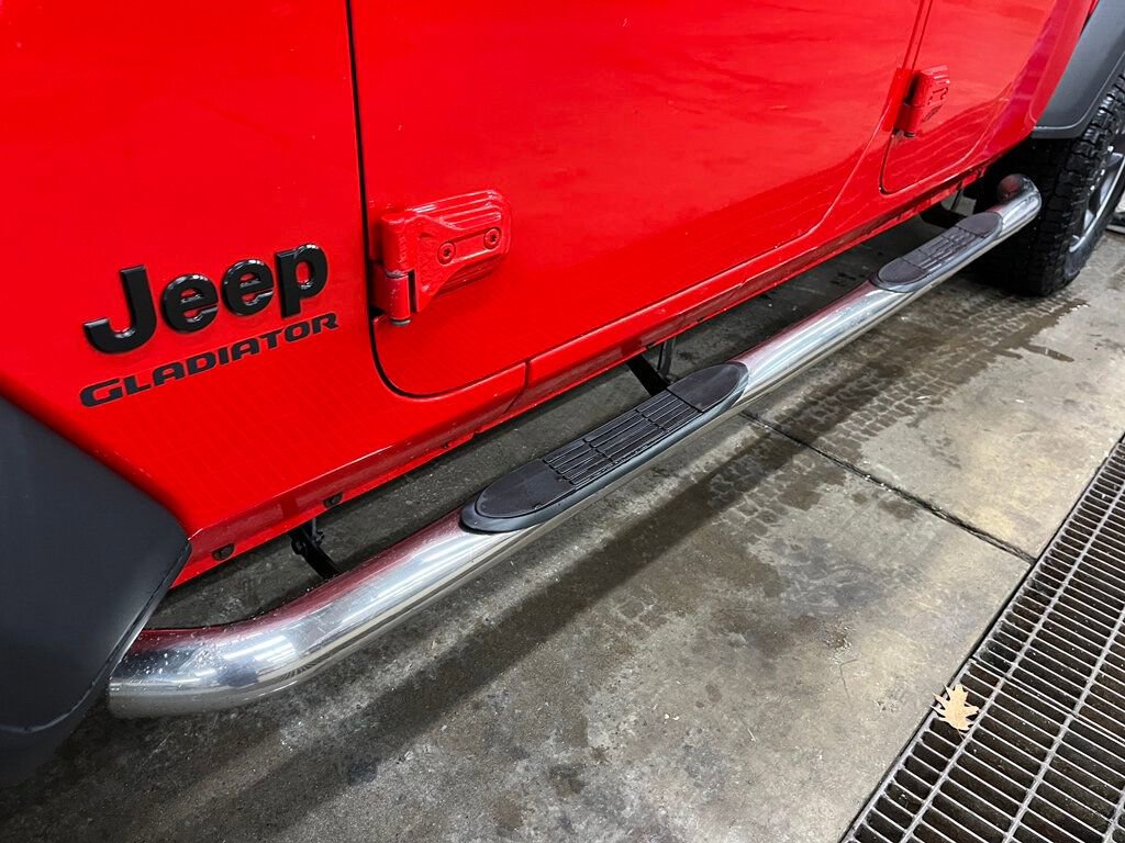 Used 2020 Jeep Gladiator Sport w/ Quick Order Package 24S image 32