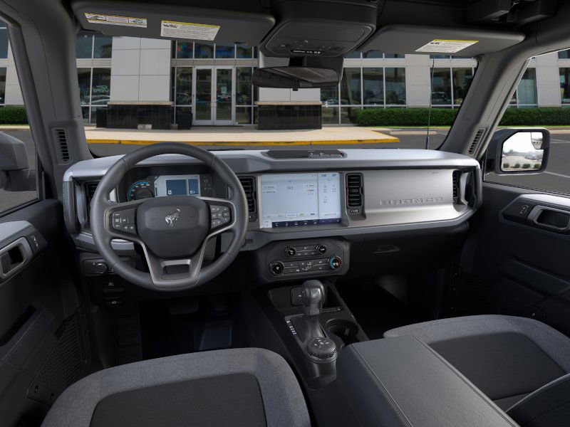 New 2025 Ford Bronco 4-Door image 9