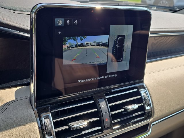 Used 2021 Lincoln Navigator Reserve w/ Luxury Package AWD/4WD image 20