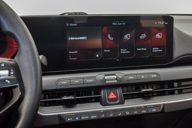 Used 2025 Kia K4 FWD image 16