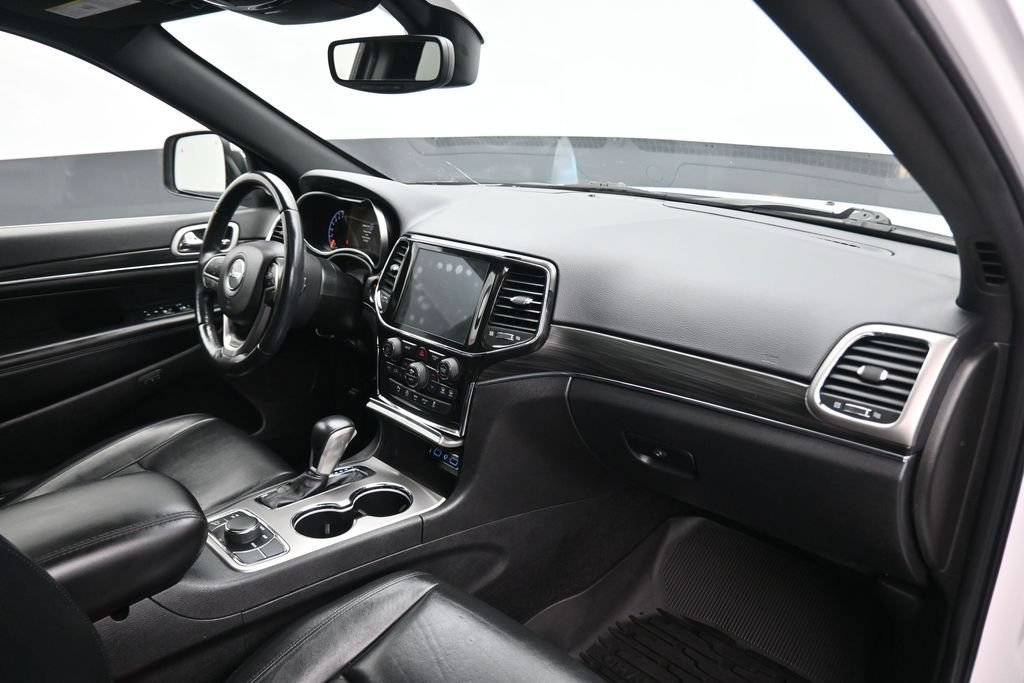 Used 2021 Jeep Grand Cherokee Limited AWD/4WD image 45