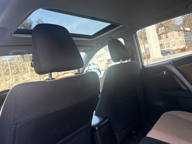 Used 2017 Toyota RAV4 XLE image 13