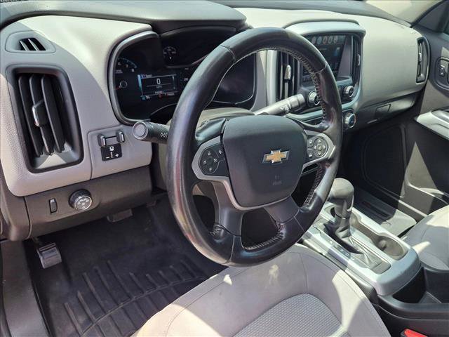 Used 2017 Chevrolet Colorado LT w/ LT Convenience Package RWD image 9