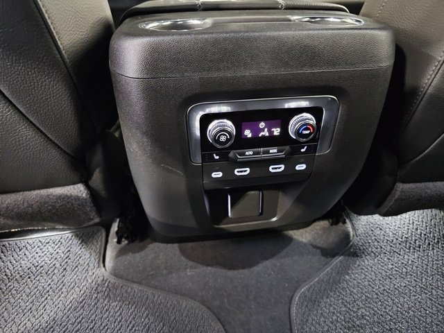 Used 2022 GMC Yukon XL Denali w/ Denali Ultimate Package image 41