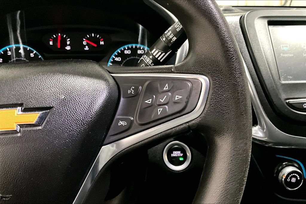 Used 2018 Chevrolet Equinox LT AWD/4WD image 12