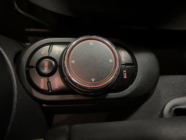 Used 2018 MINI Cooper S image 29