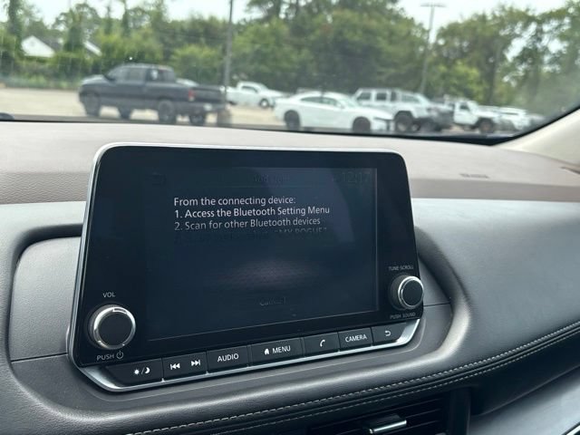 Used 2023 Nissan Rogue SV AWD/4WD image 20