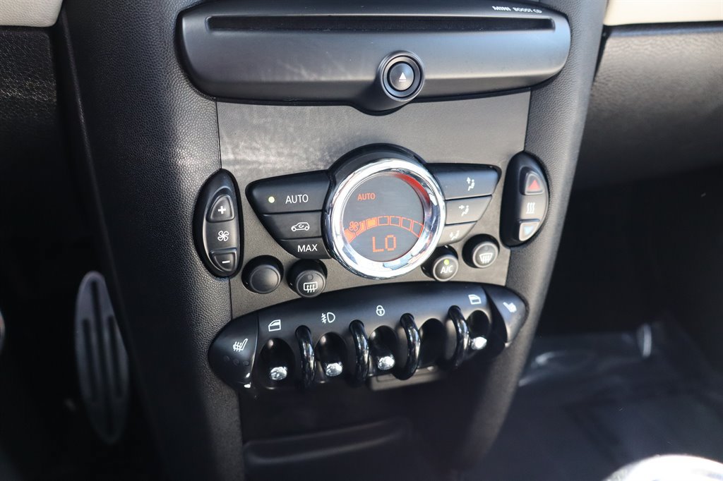 Used 2012 MINI Cooper Clubman S FWD image 19