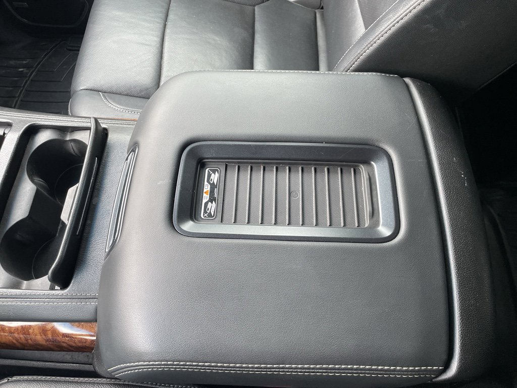 Used 2018 Chevrolet Tahoe Premier image 36