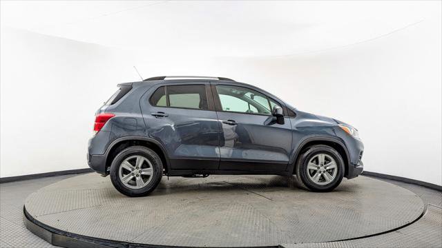 Used 2021 Chevrolet Trax LT image 9