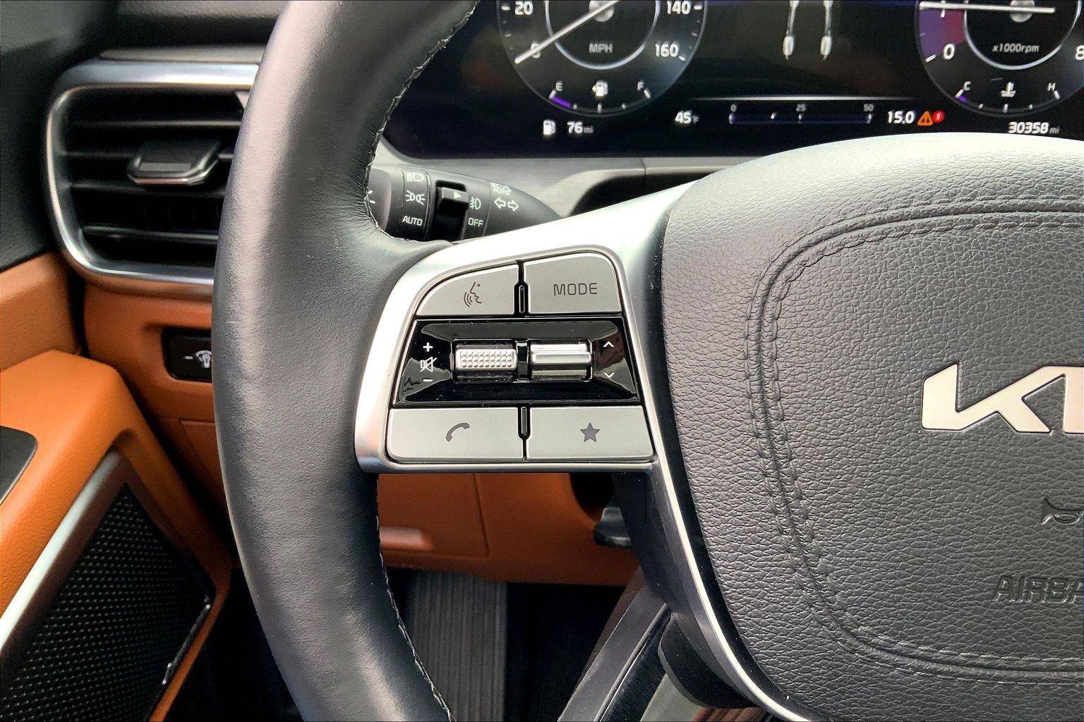 Used 2024 Kia Telluride SX X-Pro image 17