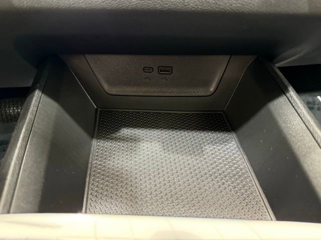 New 2026 Chevrolet Equinox LT w/ Midnight Edition image 35